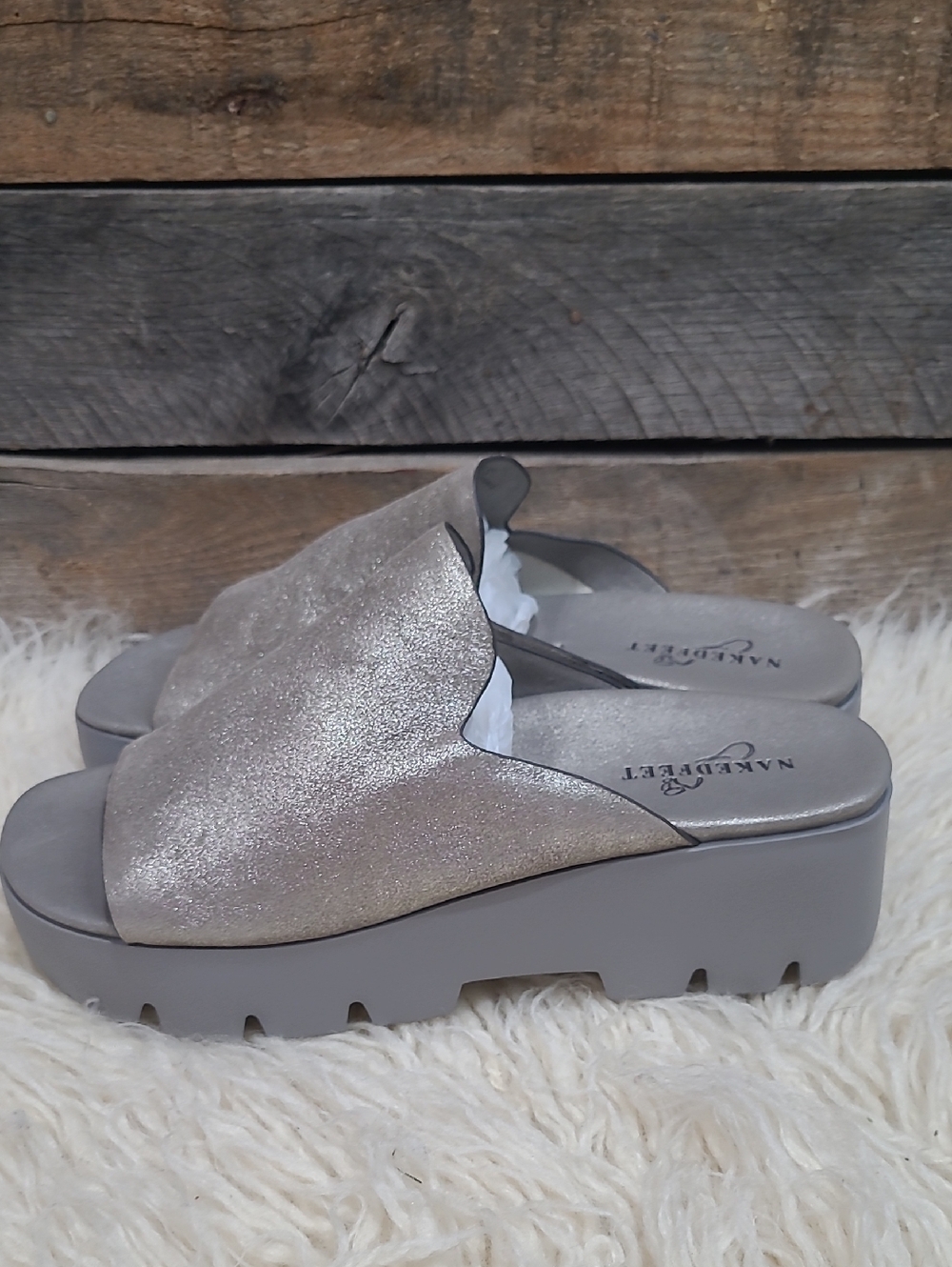 Naked Feet Drift Silver Platform Slide Sandal Sz 8 - Picture 3 of 8